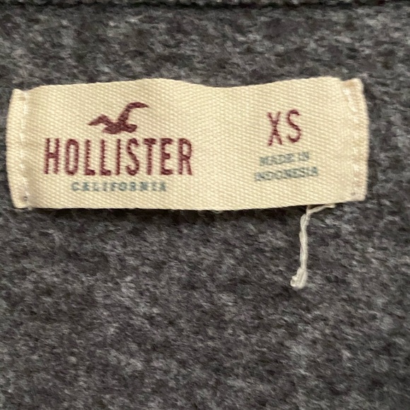 hollister grey cropped graphic crewneck Sweatshirt - Picture 3 of 4